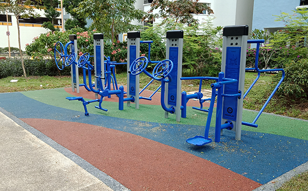 Choosing the Right Outdoor Fitness Equipment for your Community Parks